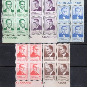 1982 Atatürk Resimli Sürekli Posta Pulu Serisi MNH Dörtlü Blok - Online Mezatta!