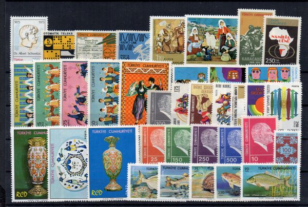 1975 Cumhuriyet MNH Tam Yıl Seti (Resmi Dahil)-Katalog: 1045 TL - Online Mezatta!