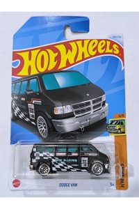 Hotwheels Dodge Van (2025) 96 hotwheels dodge van 2025 57879.jpg