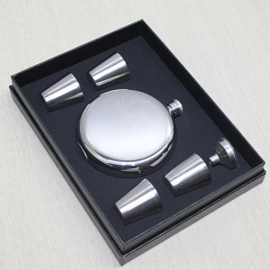 4 Shot Bardaklı Matara Seti Yuvarlak Çelik