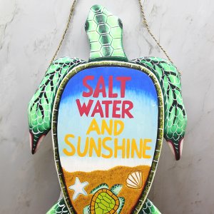 Ahşap Duvara Asmalı Kaplumbağa