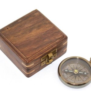 Ahşap Kutulu Pirinç Pusula Model 1