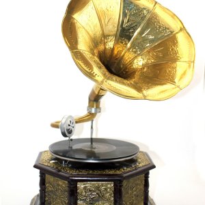 Ahşap Sekizgen Gramofon Taş Plak Çalar Metal Kaplamalı