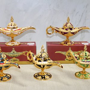 Mineli Metal Alaaddin Lambası Model 5