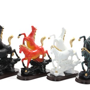 Polyester 2'li Şahlanmış At Figürü